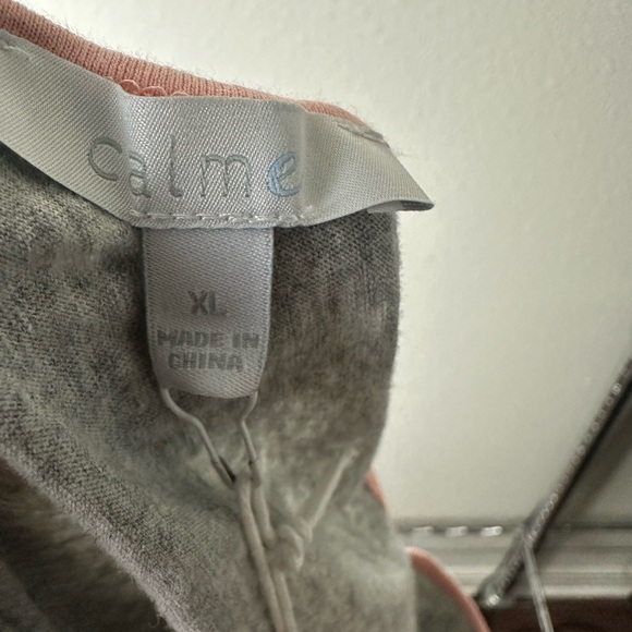 CALME Night and Day Tank. - Picture 6 of 11